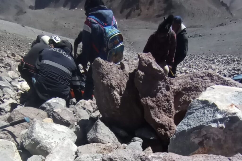 encuentran al ultimo alpinista perdido en el pico de orizaba