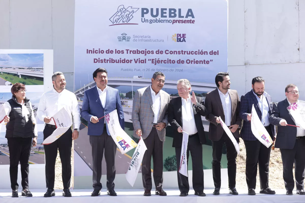 inauguracion Distribuidor Vial Ejercito de Oriente gobernador de Puebla Sergio Salomon 12