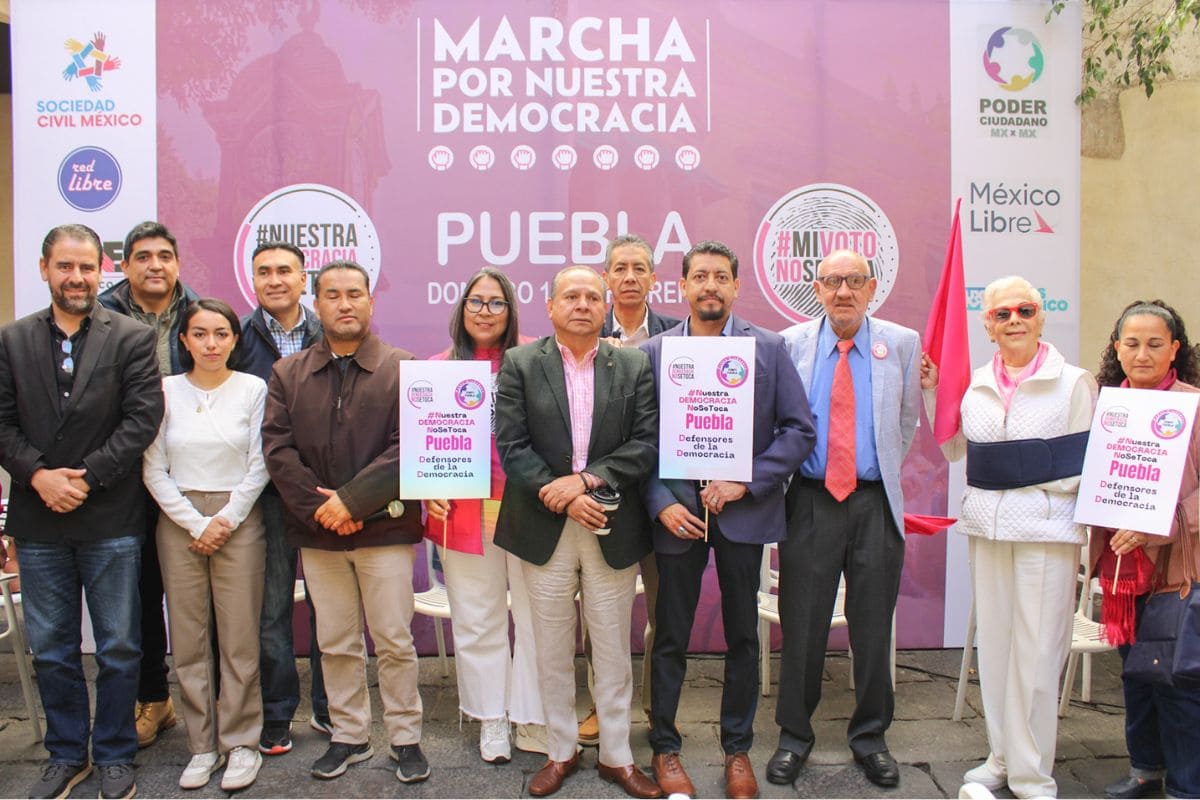 Marcha por nuestra democracia 2024 Puebla: ruta, hora y asistentes 1 Marcha por la democracia 2024 Puebla