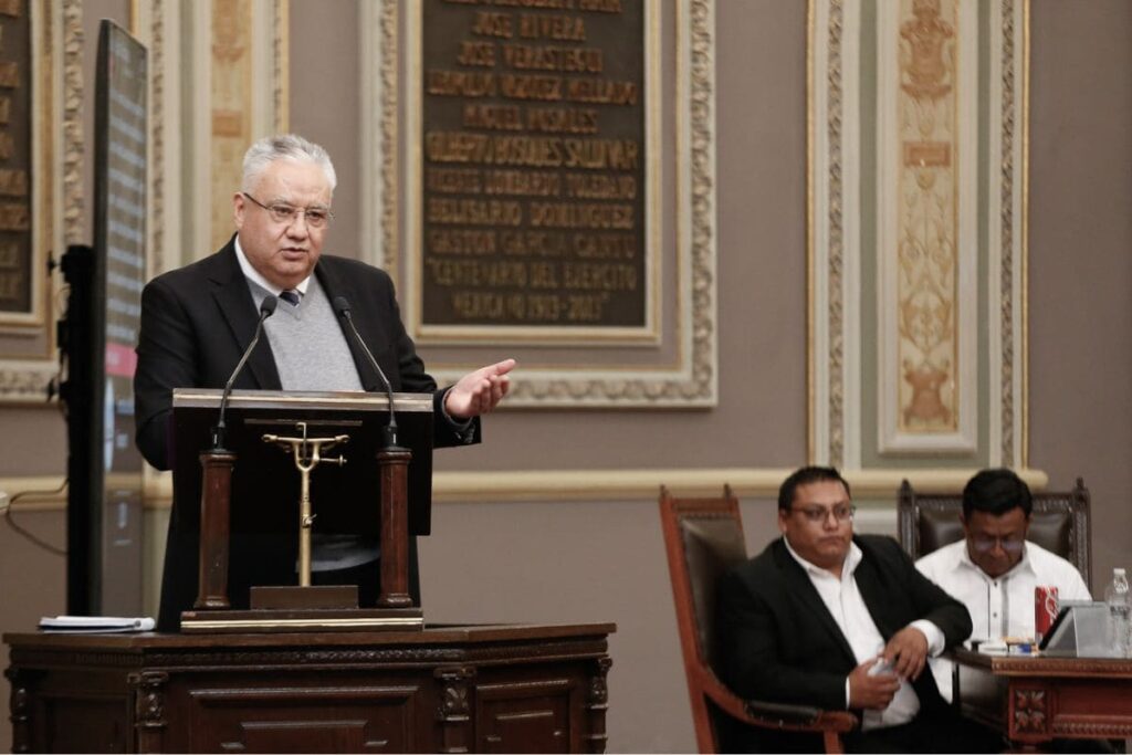 omar alvarez arronte comparecencia 2024 puebla