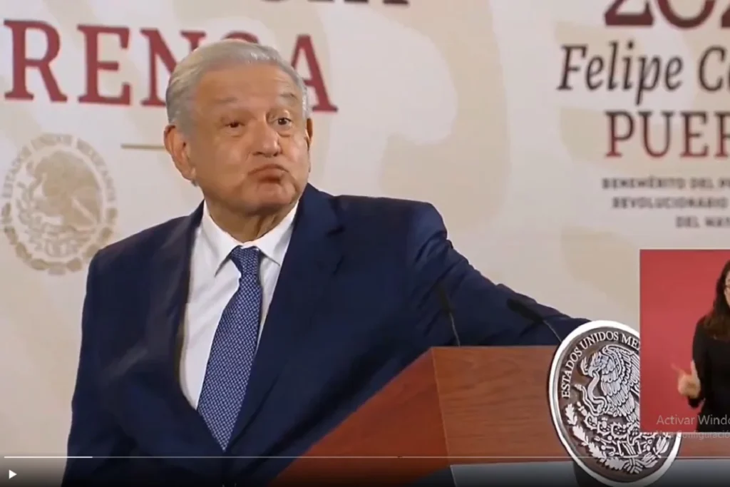 “Si le preocupa, que cambie su teléfono”: AMLO tras dar a conocer información de periodista de NYT