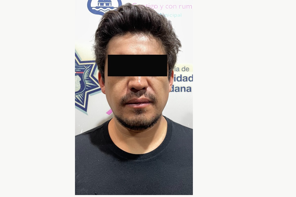 Tras persecución fue detenido un hombre por robo a transeúnte: Policía Municipal de Puebla 1 robo a transeunte puebla