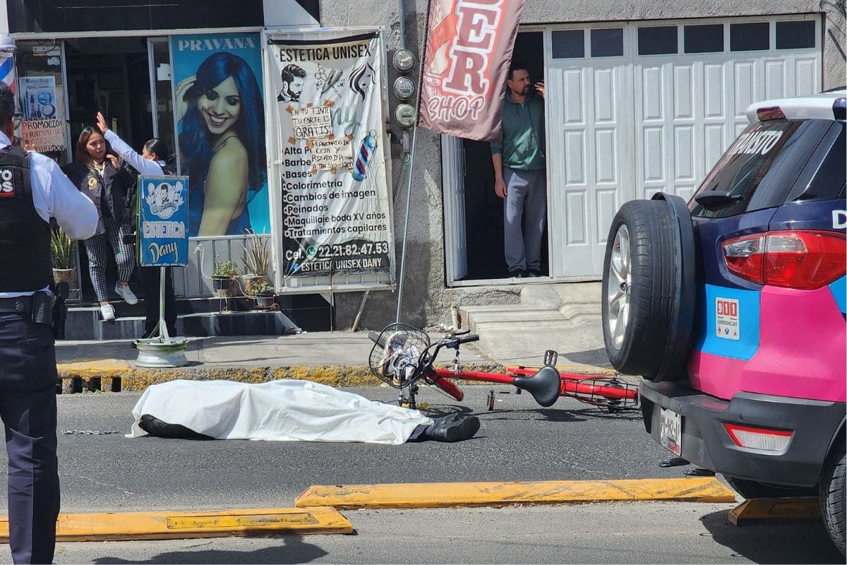 Ruta 25 atropella y mata a ciclista en colonia El Progreso, de Puebla 1 ruta 25 atropella y mata a ciclista en El Progreso