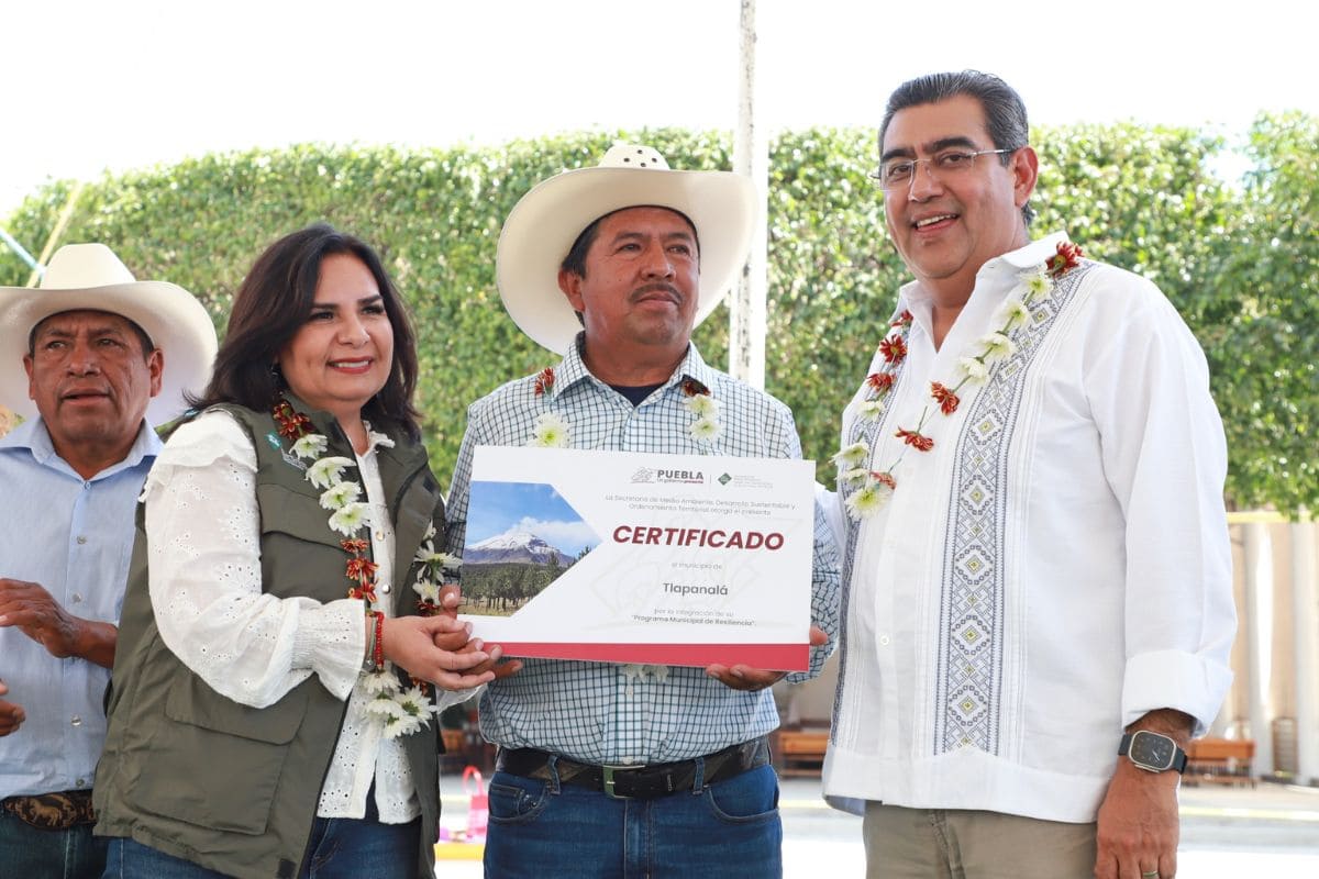 Sergio Salomón carretera Tlapanalá