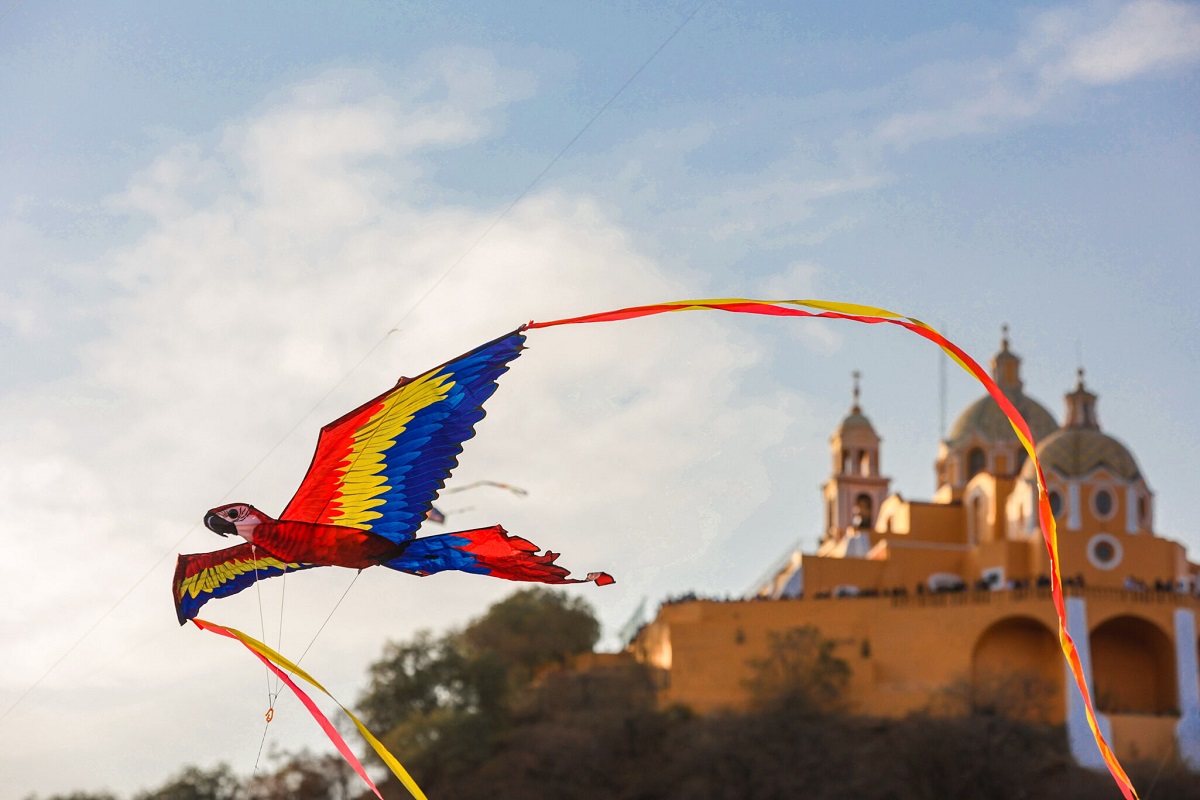 Papalotes y figuras monumentales: todo sobre el Festival Volarte 2024 en Cholula 1 todo sobre el Festival Volarte 2024 en Cholula