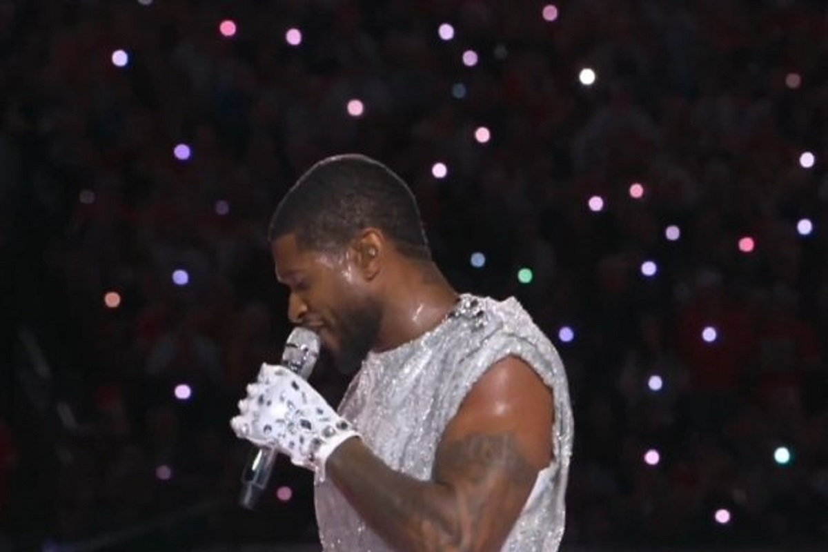 VIDEO: Así fue la actuación de Usher en el Medio Tiempo del Super Bowl 2024 1 Usher medio tiempo del super bowl