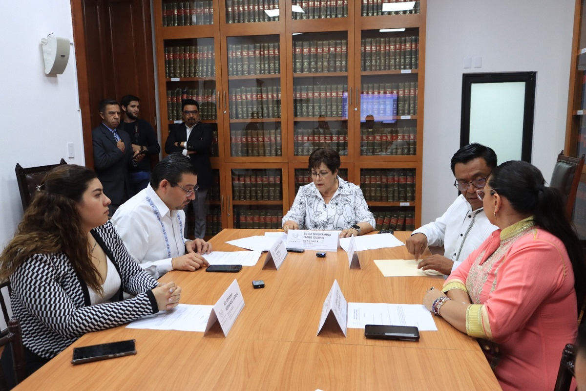 Comisión del Congreso del Estado aprueba renuncia de magistrada del Tribunal de Justicia Administrativa 1 716 poblanos intentaron quitarse la vida de 2021 al 2024