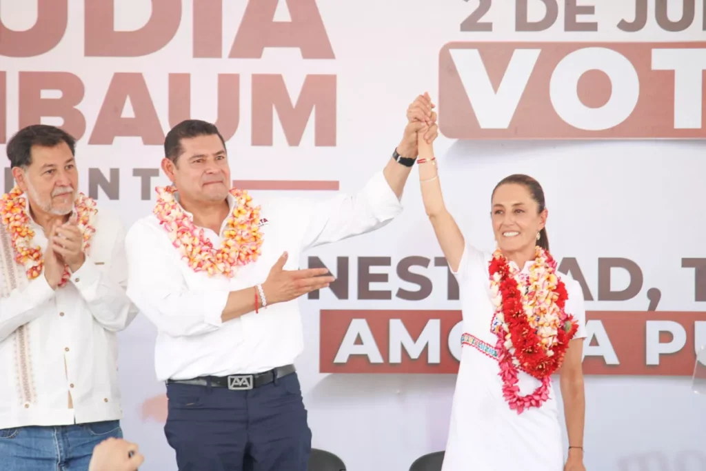 Alejandro Armenta Claudia Sheinbaum arranque MORENA Puebla 2024 4