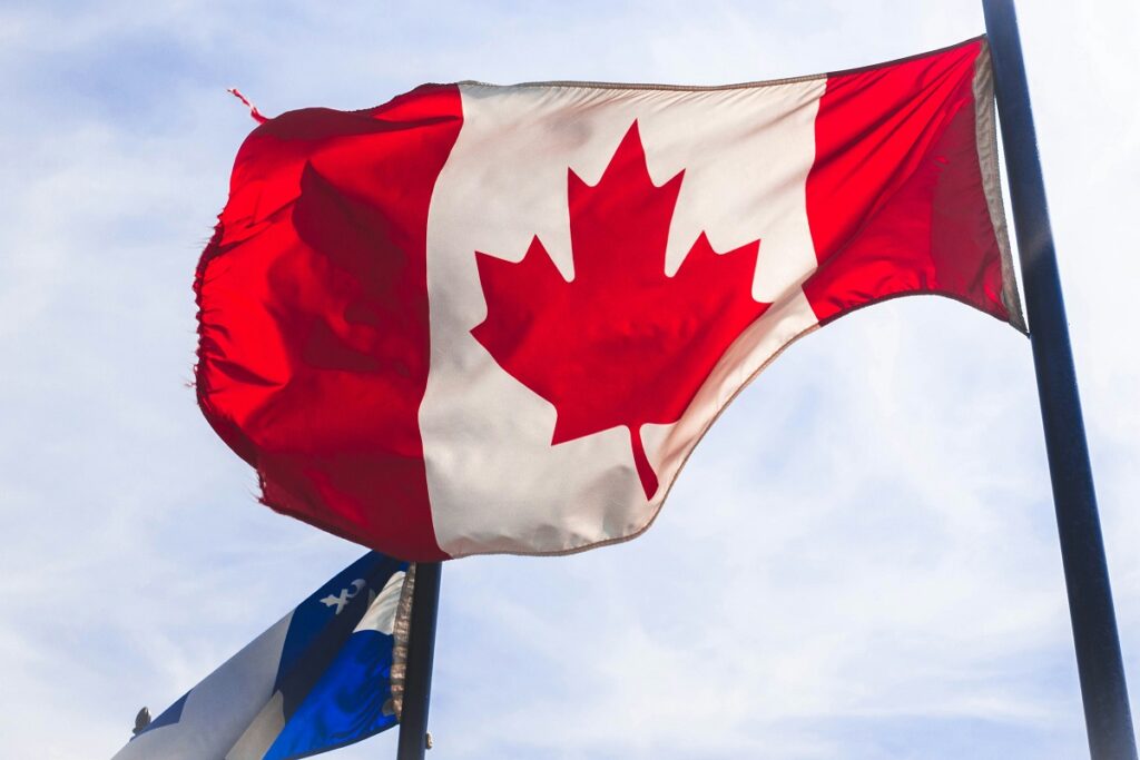 Cuánto dinero debo tener en el banco para sacar visa canadiense