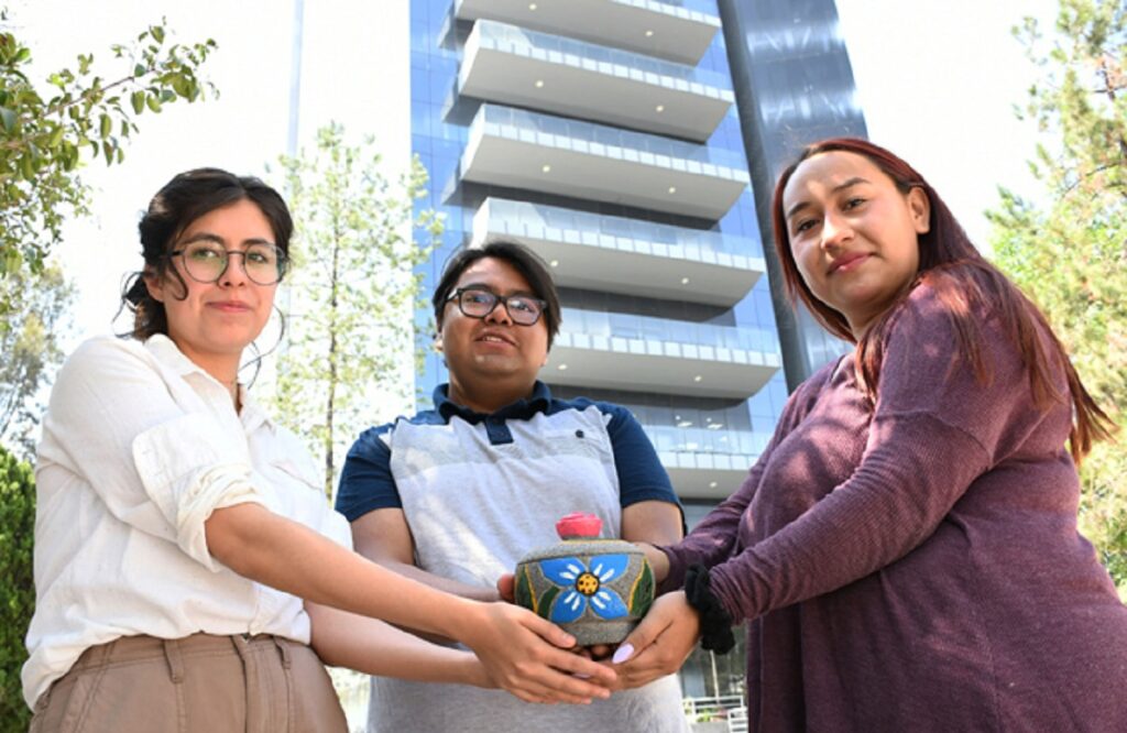 Tragedia en la Autopista México-Puebla: Cuatro muertos y 26 heridos tras vuelco de autobús