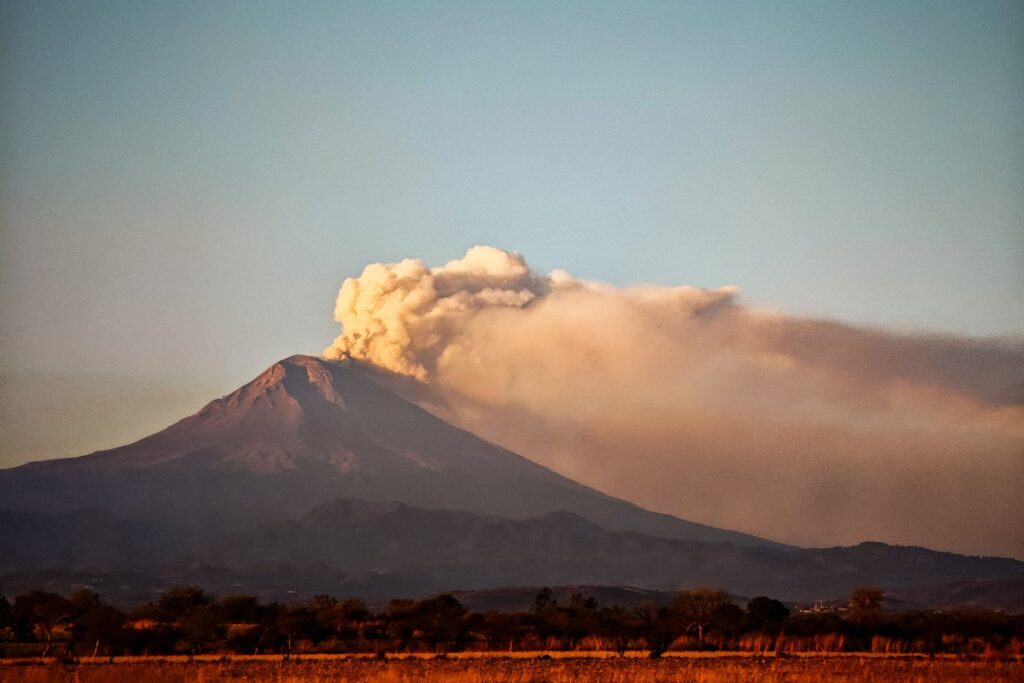 Estos son los municipios donde se espera caida de ceniza este 20 de marzo