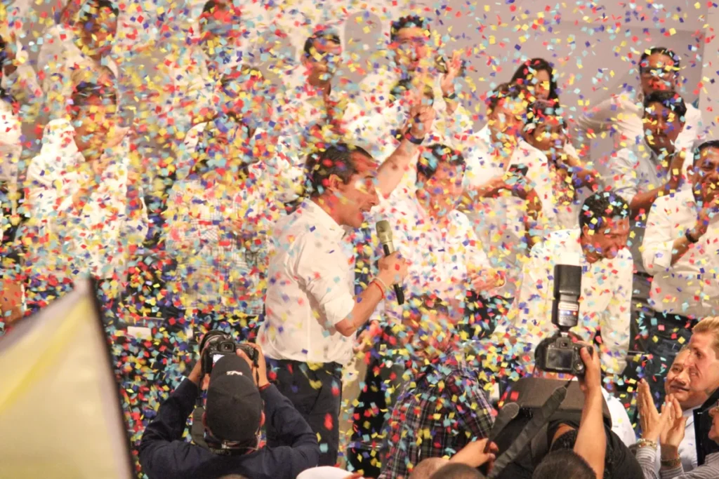 Riestra asegura que está sumando a morenistas inconformes con su partido 12 Mario Riestra registro IEE presentacion equipo de campana PAN Puebla 13