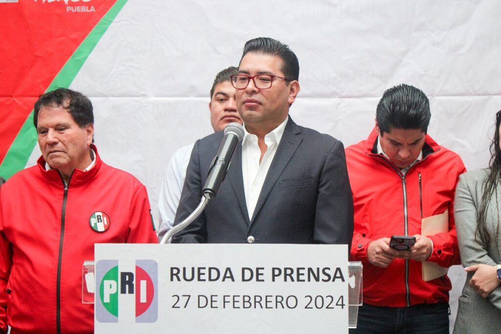 Nestor Camarillo justifica agandalle de candidatura indígena: “he dado servicio comunitario”