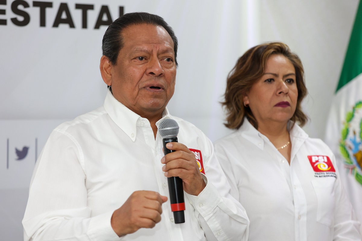 PSI confirma candidatura de hija del líder huachicolero El Toñín: “No me interesa su lazo familiar”, dice dirigente 1 PSI confirma candidatura de hija del líder huachicolero El Toñín