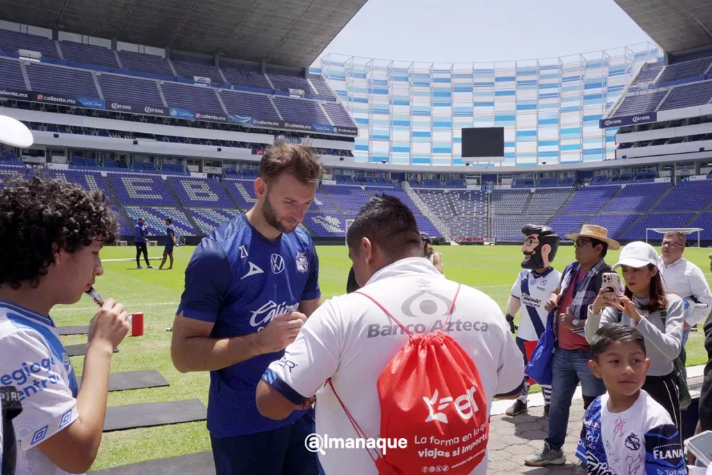 Puebla convivencia estrella roja 8
