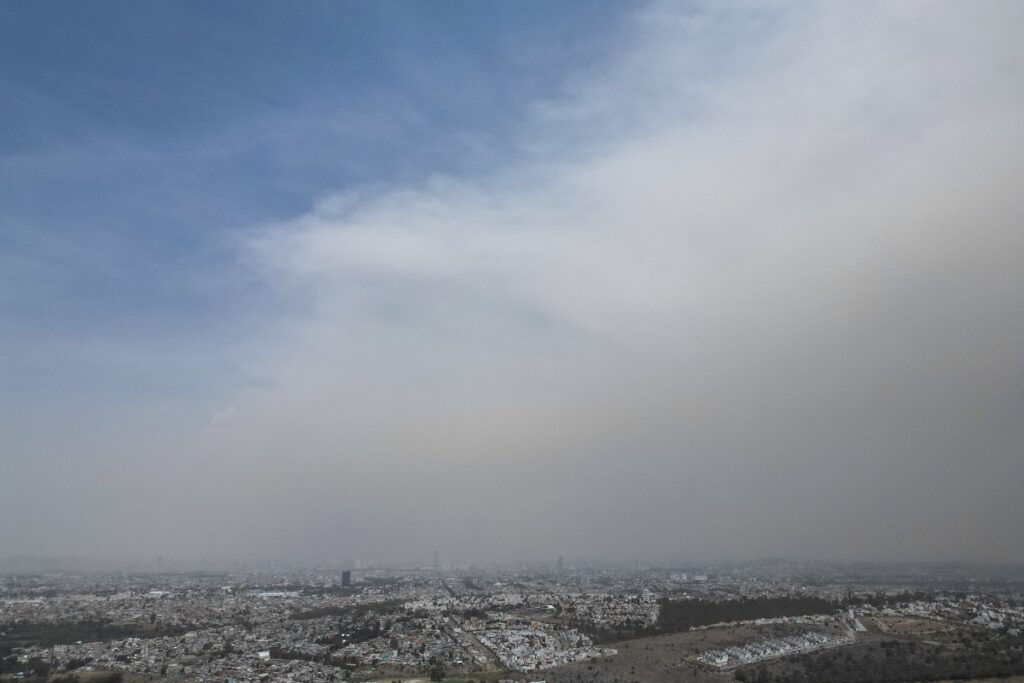 Puebla estuvo a punto de implementar el Hoy No Circula por caída de ceniza