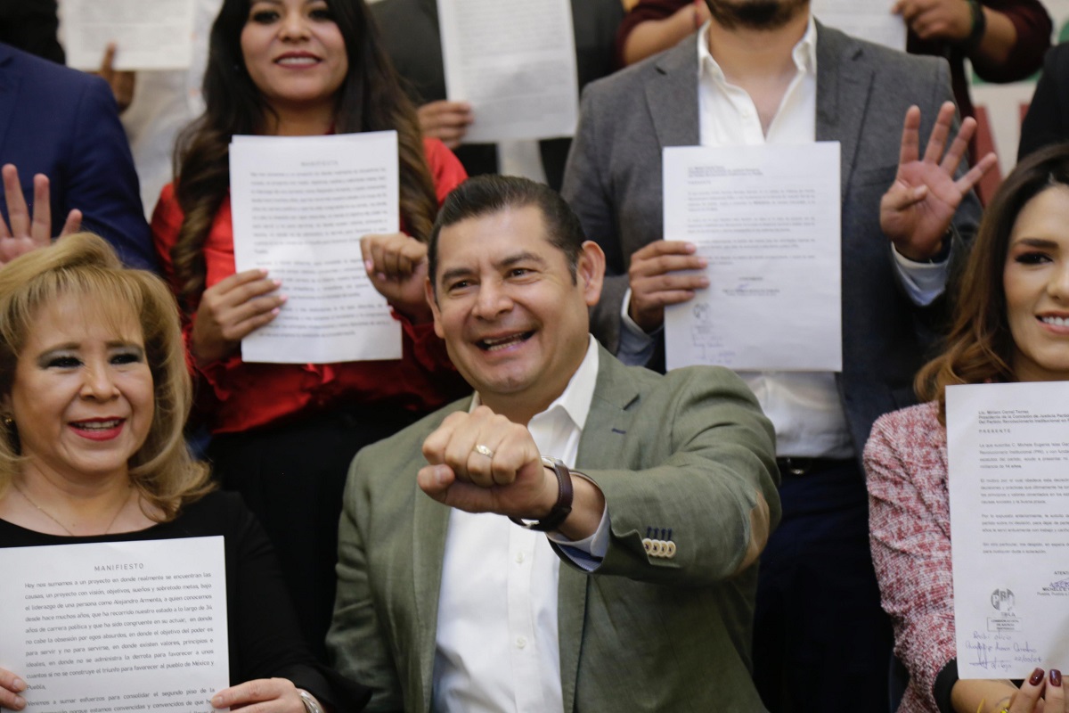 Se desmoronan PRI y PAN: cuadros importantes se suman a Armenta por convicciones y no por posiciones 1 Se desmoronan PRI y PAN cuadros importantes se suman a Armenta por convicciones y no por posiciones