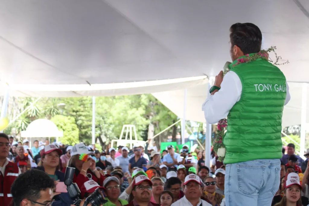 Tony Gali Lopez Inicio de Campana distrito 9 10