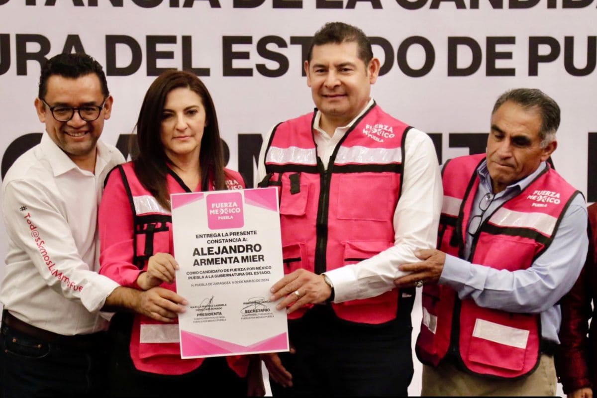 Armenta rinde protesta como candidato de Fuerza por México a la gubernatura de Puebla 1 Alejandro Armenta candidato de Fuerza por México