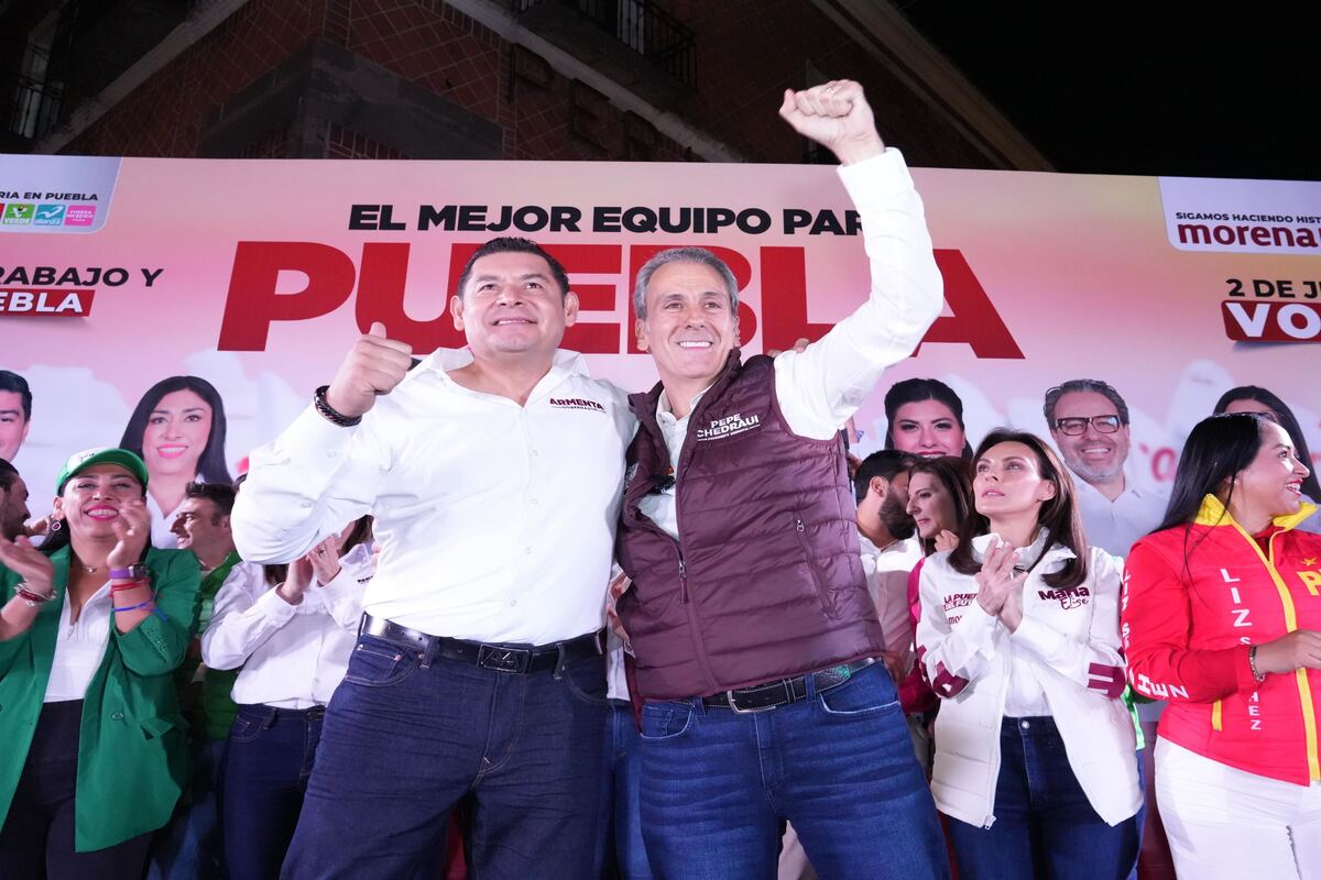 Alejandro Armenta y Pepe Chedraui inician campaña desde el corazón de Puebla 1 Armenta y Pepe Chedraui inician campaña en el zócalo de Puebla