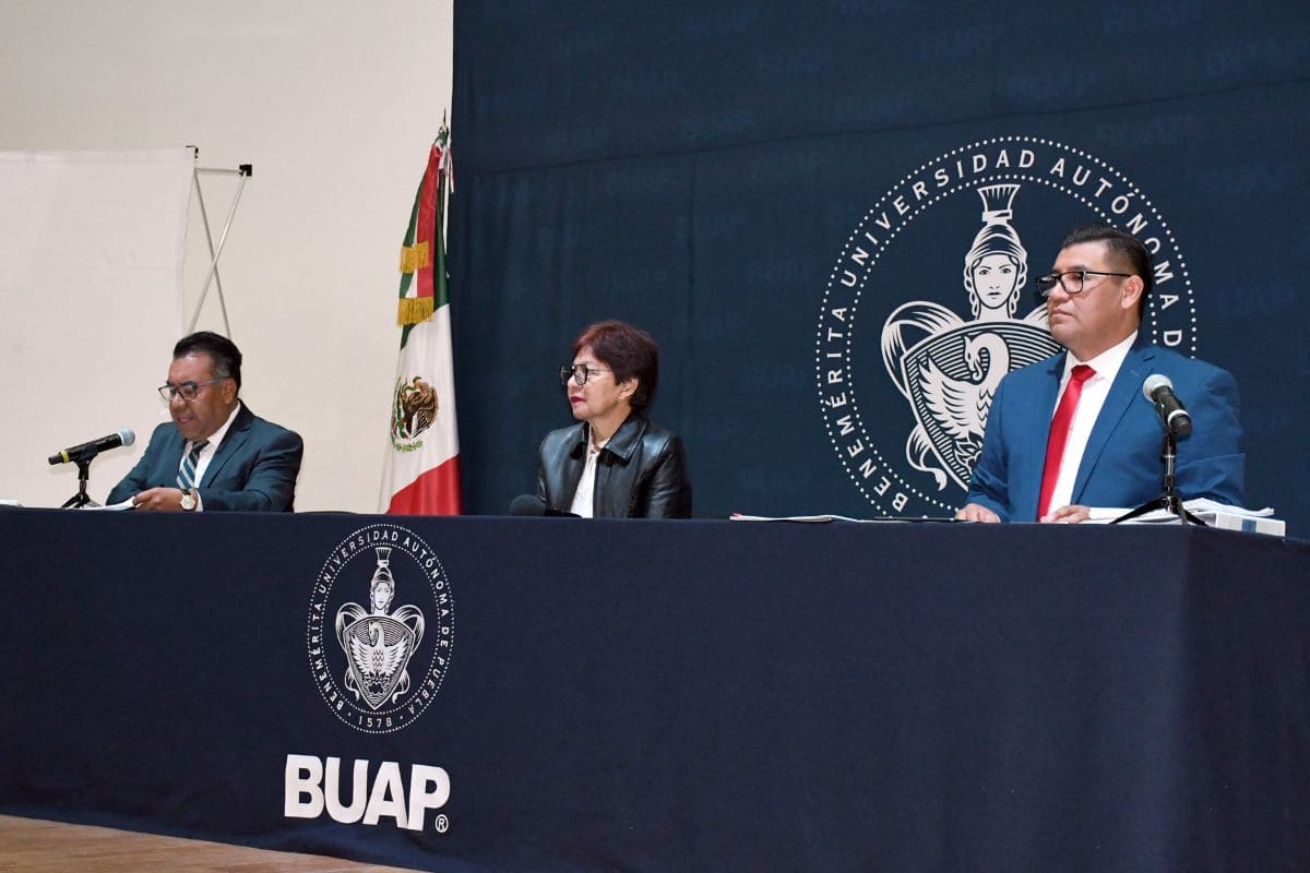 Armoniza BUAP reglamento para dar certeza y transparencia a las elecciones de autoridades 1 BUAP armoniza su reglamento