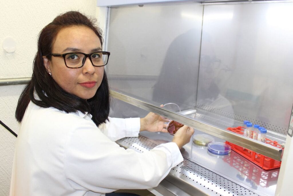 BUAP comprometida a reducir brecha de género