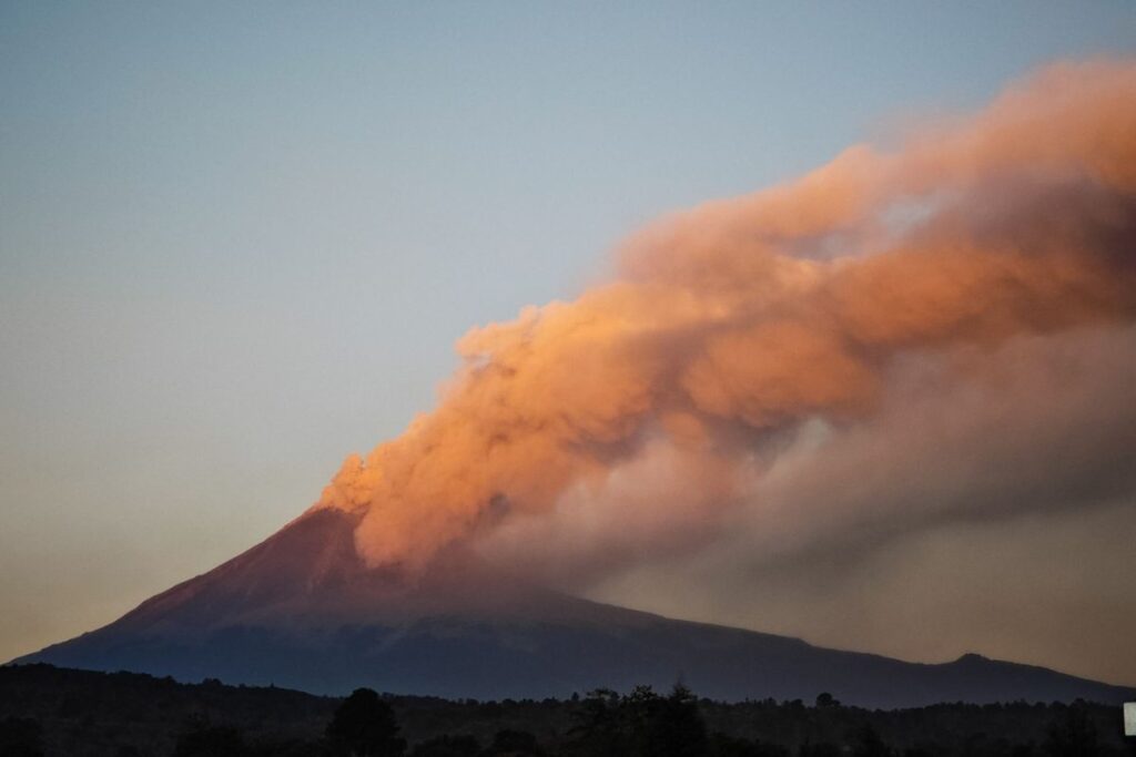 caída de ceniza 25 de marzo