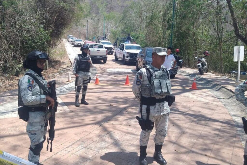 GN toma control de campo de golf de Ricardo Salinas