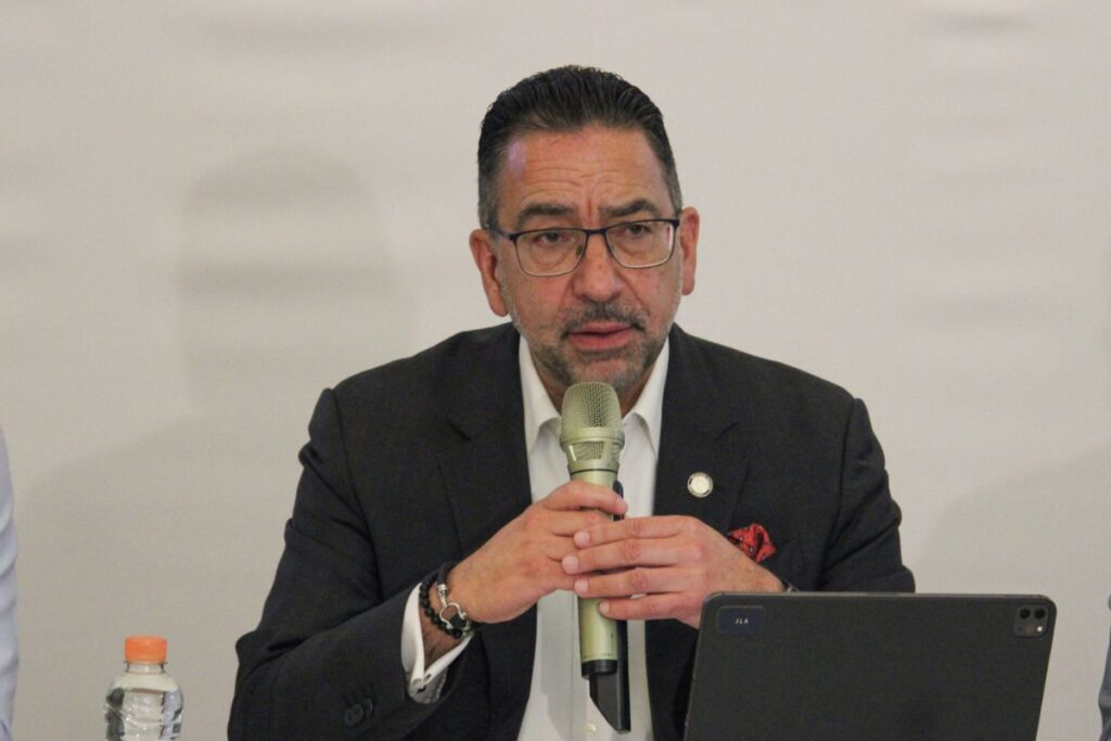 Javier Lozano contra candidatura de Néstor Camarillo