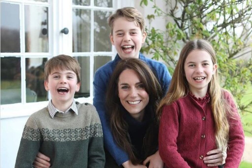 Kate Middleton se disculpa por editar foto