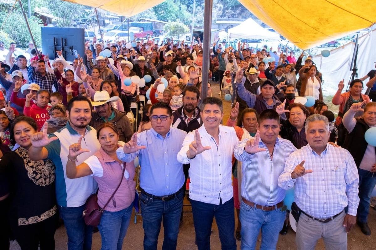 Reconoce Lalo Rivera lucha por la democracia en Tlacotepec de Porfirio Díaz 1 Lalo Rivera reconoce lucha de Tlacotepec de Porfirio Díaz