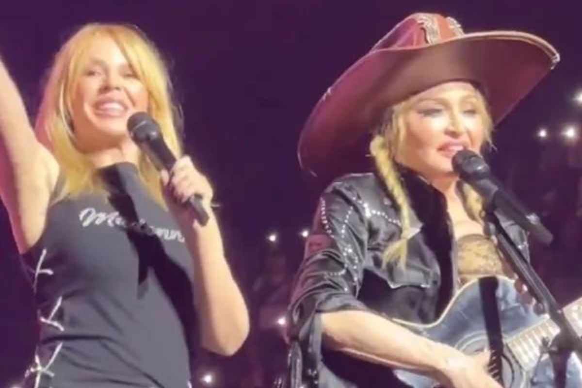 Madonna y Kylie Minogue cantan juntas para conmemorar el Día de la Mujer 1 Madona y Kylie Minogue cantan juntas