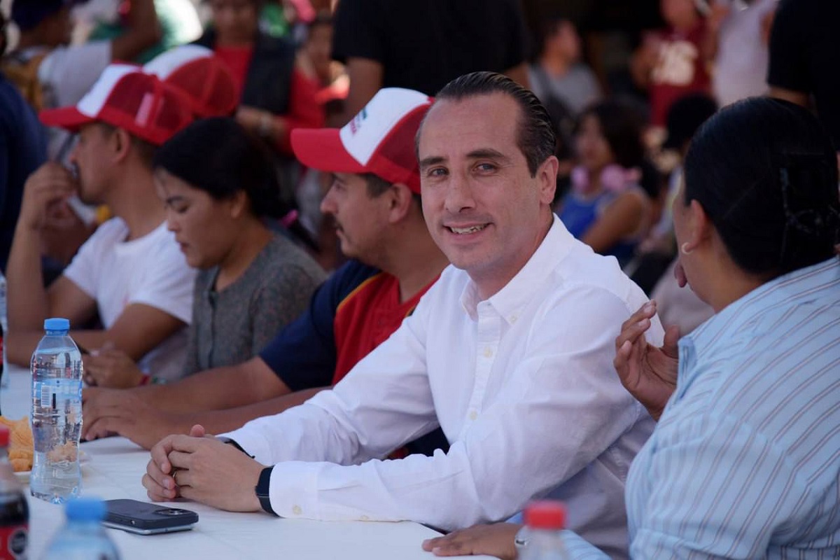 Massive Caller da ventaja de 6 puntos a Mario Riestra por la alcaldía de Puebla 1 Colonia cencalli invita a mario riestra a festejar su 15 aniversario