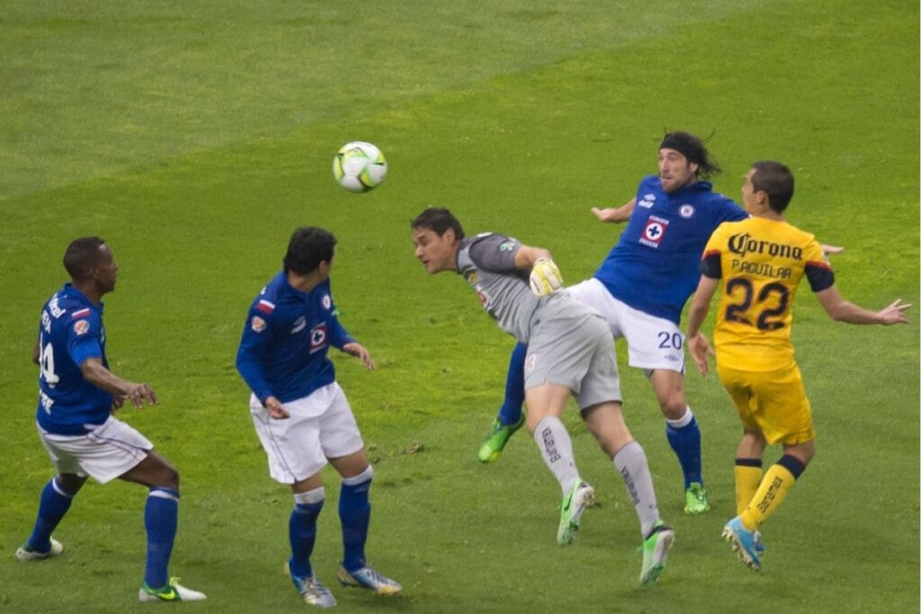 moises muñoz cabezazo