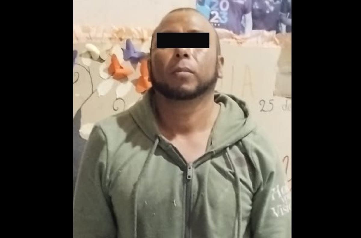 se fuga detenido por homicidio en Puebla