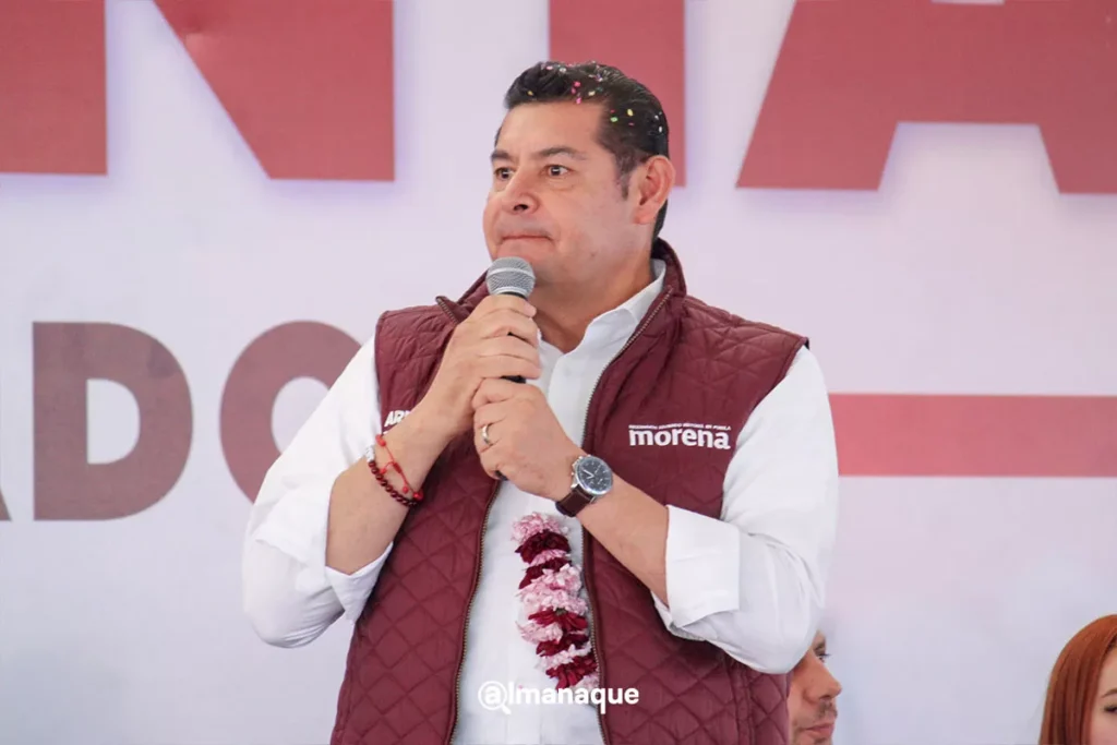 Alejandro Armenta candidato morena Puebla Canoa 1