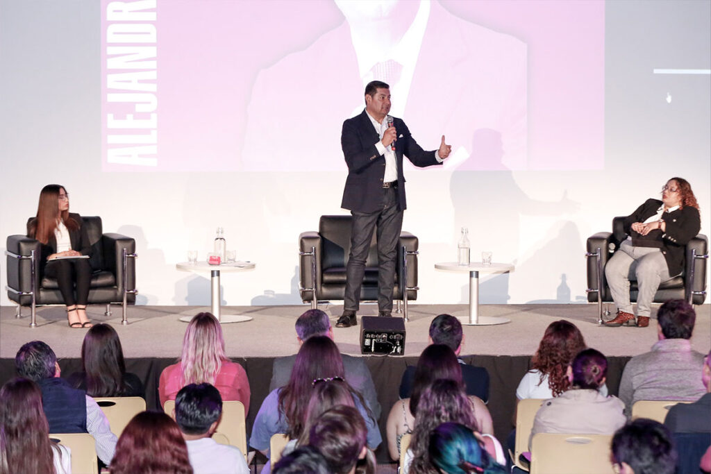 Alejandro Armenta reunion TEC de Monterrey 1