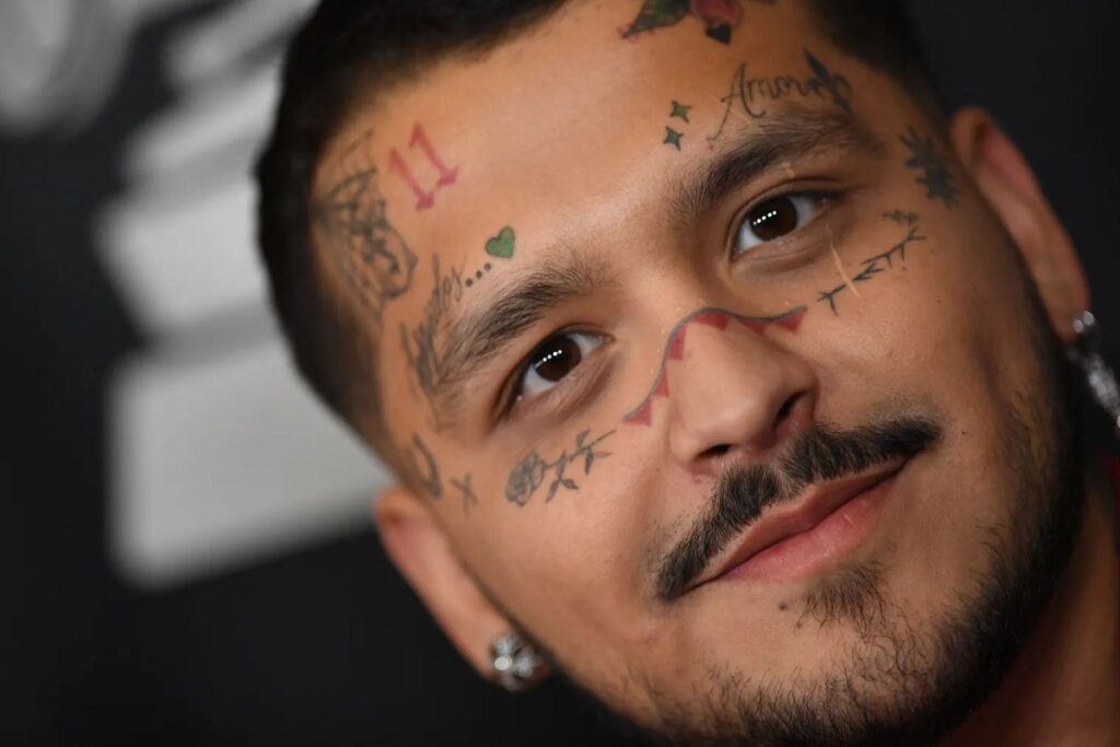 christian nodal sin tatuajes