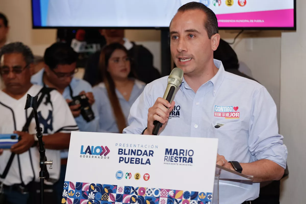 Blindar Puebla: 400 patrullas, drones y 15 mil luminarias, las propuestas de Mario Riestra 1 Eduardo Rivera Perez y Mario Riestra mejor rumbo para puebla 2