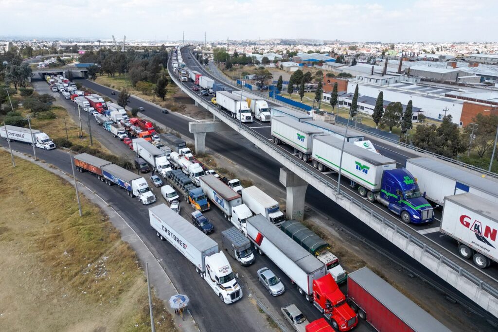 Habrá cierres de circulación en la autopista México-Puebla