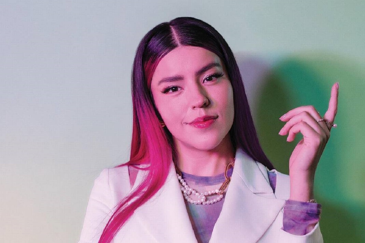 VIDEO: Aseguran que pareja de Lesslie Polinesia le habría sido infiel con su ex novia 1 Lesslie Polinesia rumores de infidelidad
