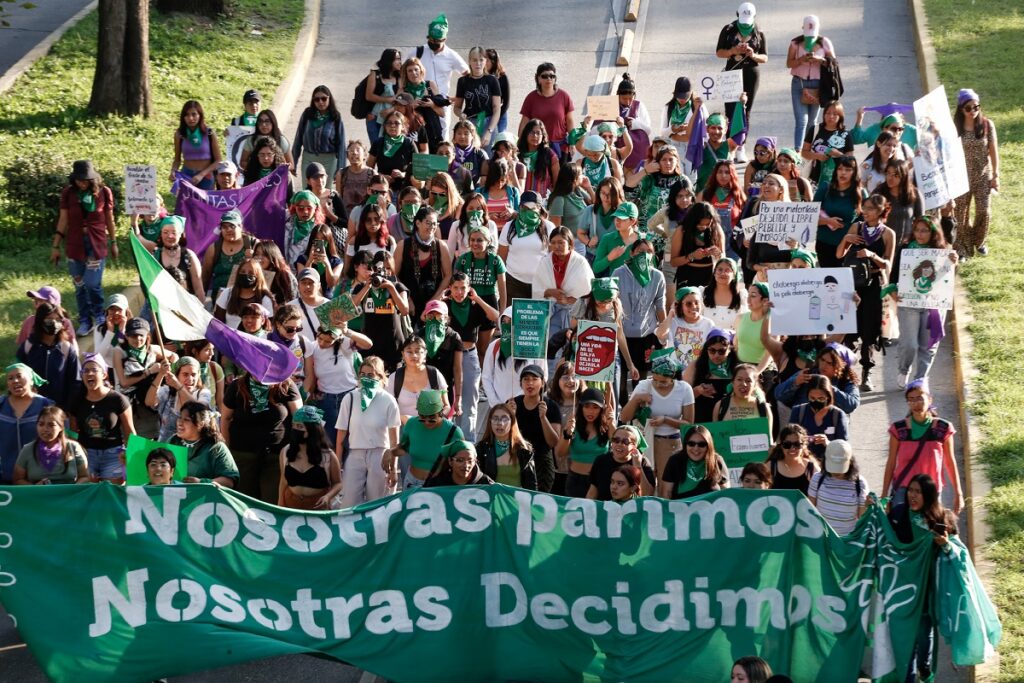 Niegan aborto a niña de 12 que fue violada en Jalisco
