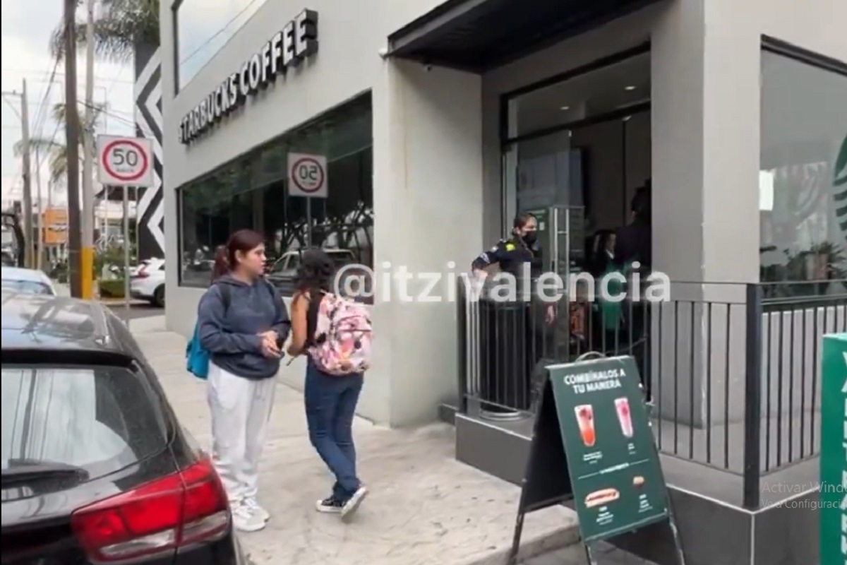 Joven herido en el Starbucks de la 31 Oriente no fue por un balazo... le explotó un audifono 1 Starbucks de la 31Oriente en la ciudad de Puebla