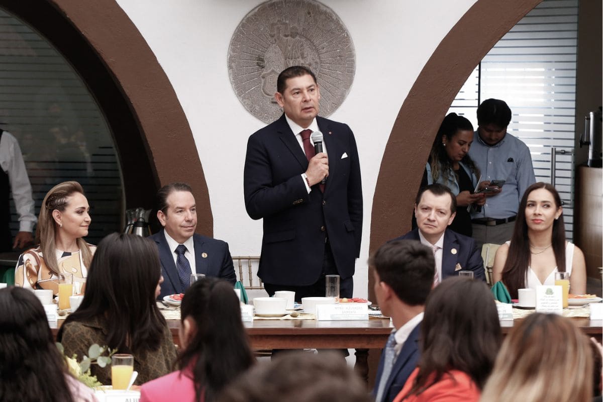 Armenta asegura que en su gobierno no habrá “Varguitas” que despilfarren dinero 1 Alejandro Armenta: no habrá Varguitas