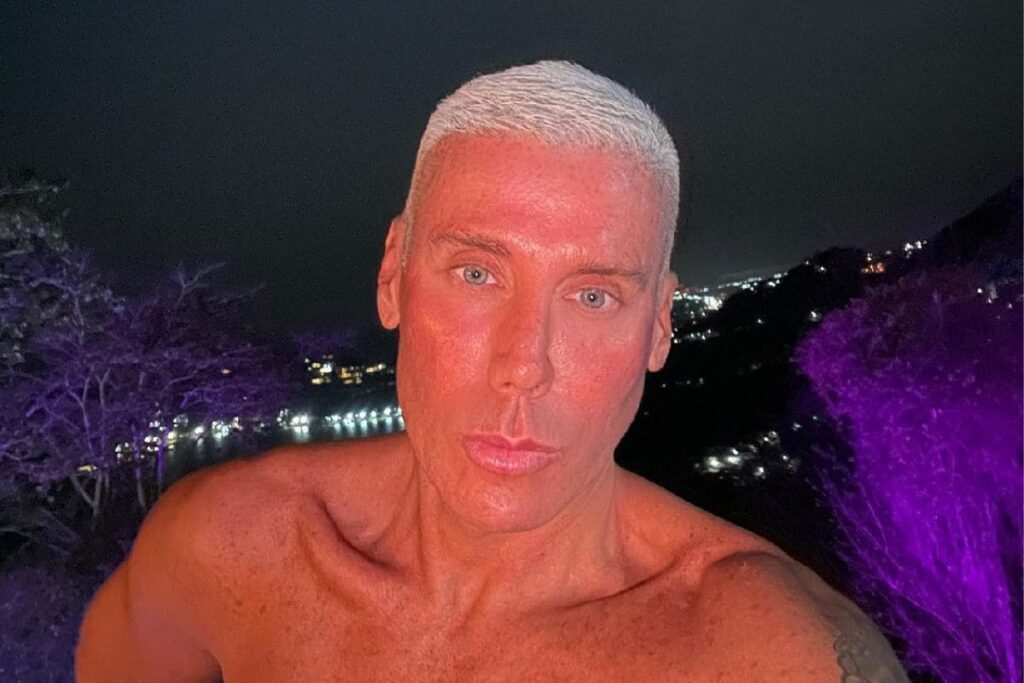 Alfonso Waithsman se declara gay
