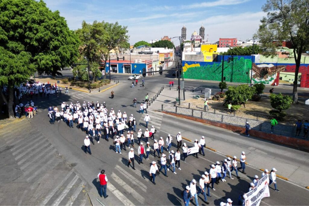Días festivos obligatorios en México 2025: Fechas y qué hacer 2 cierres por desfile del día del trabajo