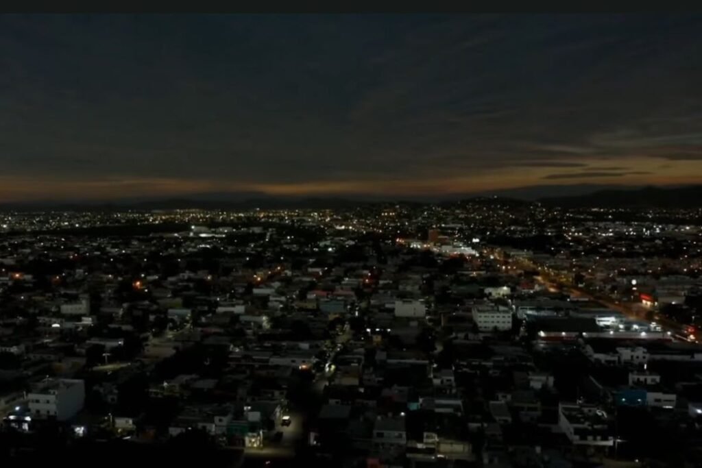 #EpicFail: Programa de TV transmite video-meme “nopor” del eclipse solar 6 eclipse solar 2024 desdes Mazatlán