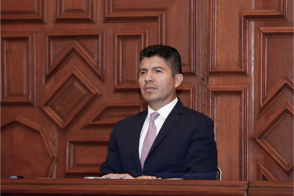 Lalo Rivera recrimina a Armenta no querer más debates ante alumnos de la BUAP 1 Eduardo Rivera llama incongruente a Armenta