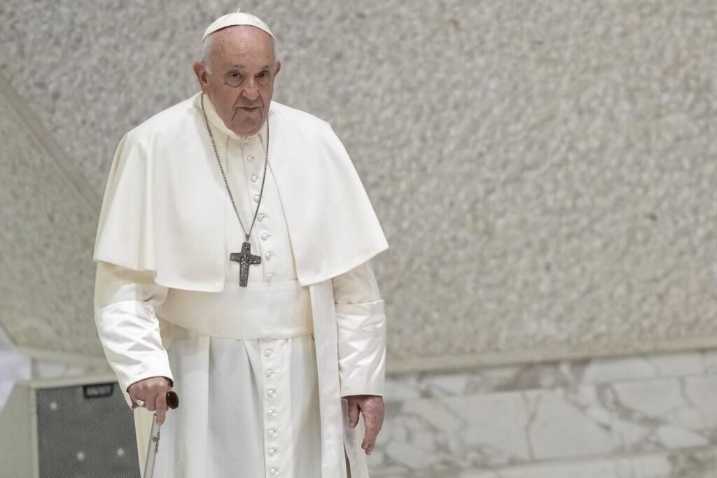 El Vaticano critica cambios de sexo