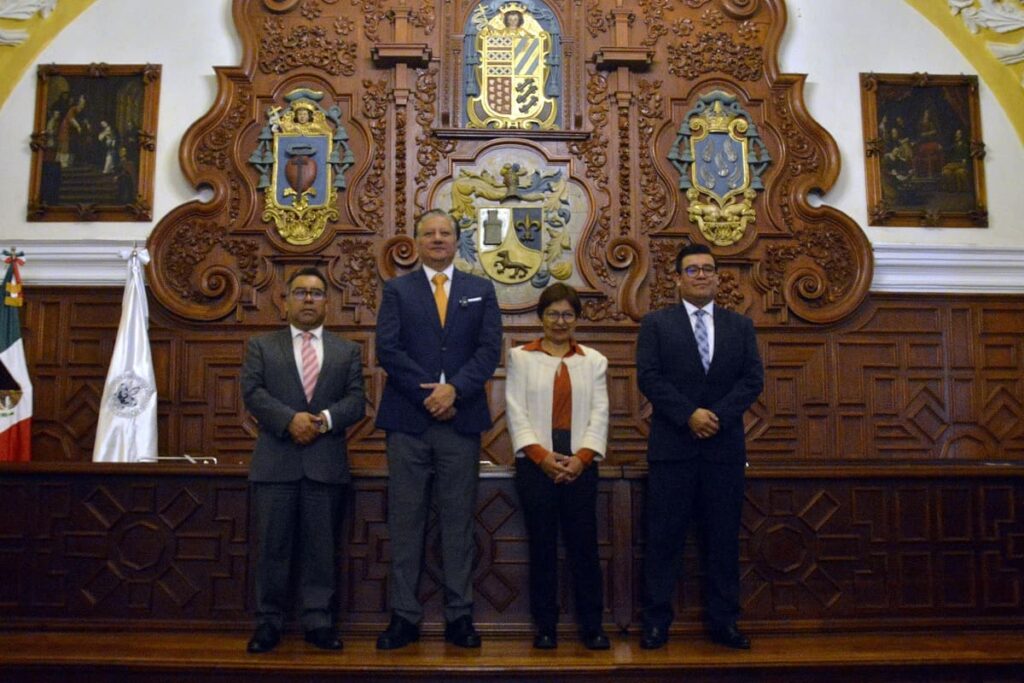 Fernando Morales en Consejo Universitario de la BUAP